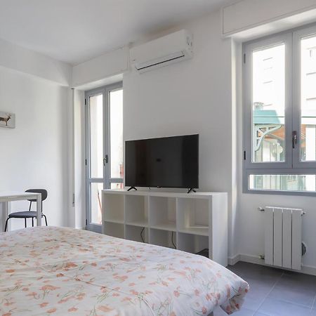 20Mins From Duomo - Renovated Apt Near City Center Apartamento Milão Exterior foto